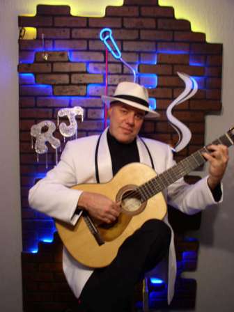 Latin - solo, trio, quartet